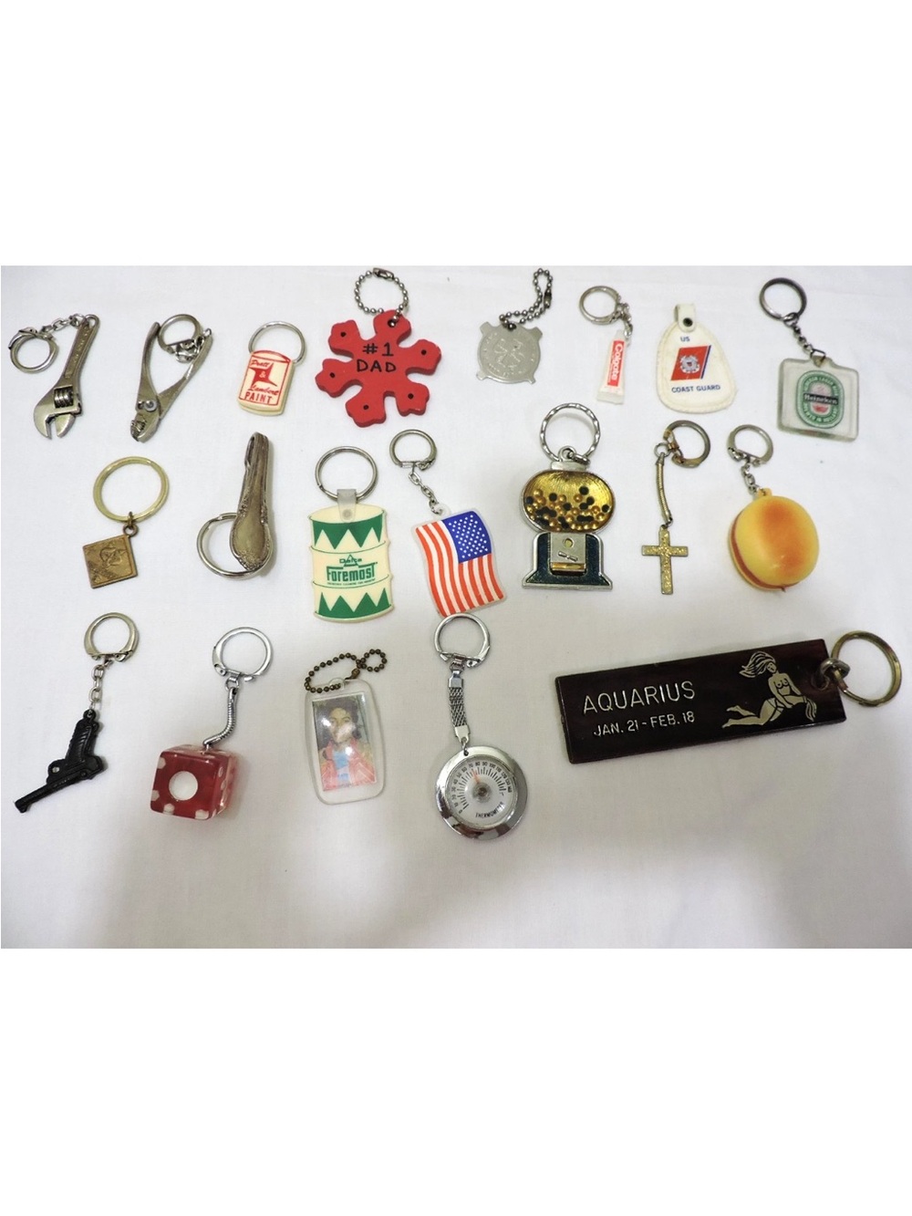 Vintage Key Chains Lot Michael Jackson, Pliers, Flag, Tool, Beer, etc
